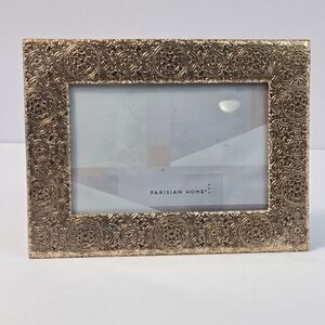 Parisian Home Gold Embossed Medallion 4x6 Picture Frame 5W87-46 Vintage Style